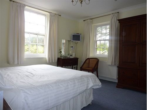 Manor Inn Galmpton Екстериор снимка